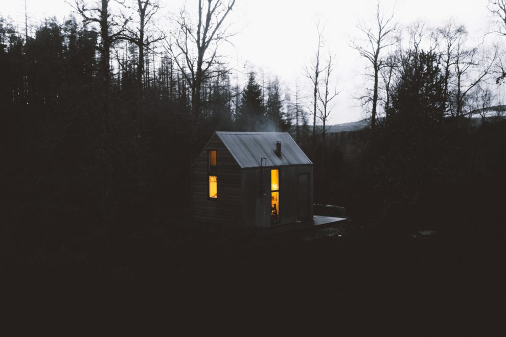 andrew-ridley-V4wQMKnMyVU-unsplash